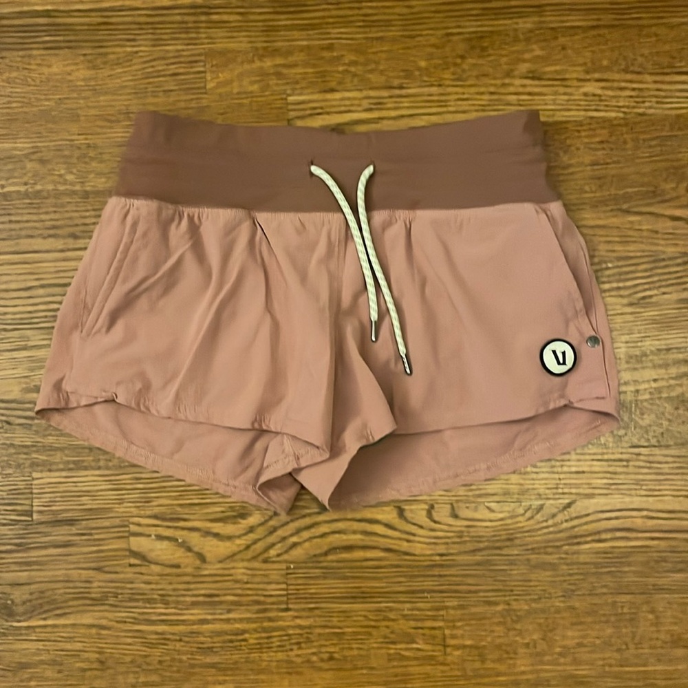 Vuori shorts size XS